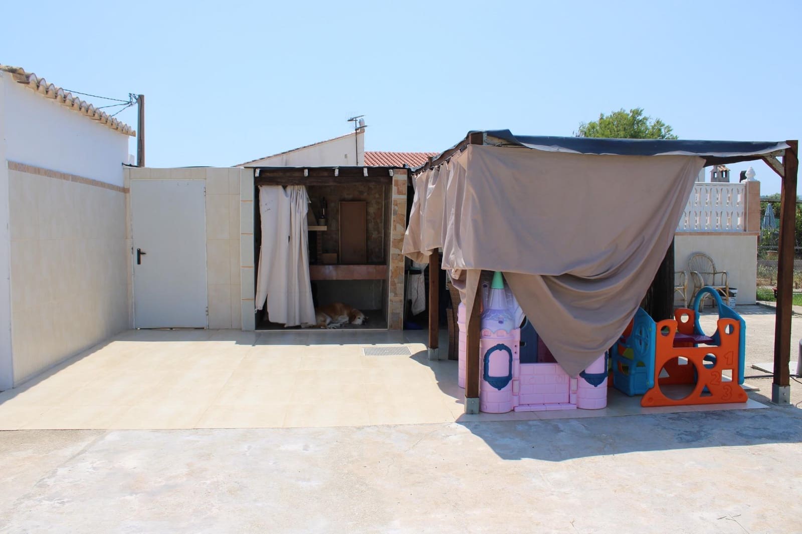 4 soveværelse Villa til salg i Oliva med swimmingpool garage - € 499.000 (Ref: 9181158)