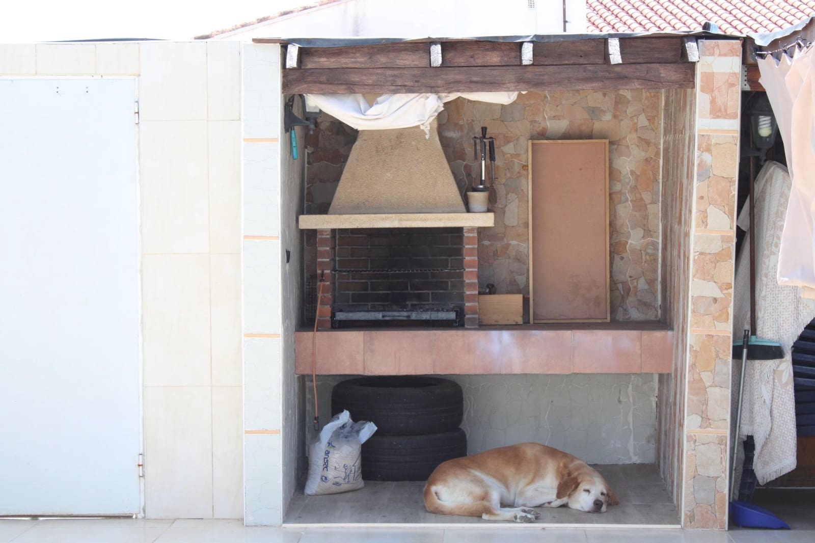 4 soveværelse Villa til salg i Oliva med swimmingpool garage - € 499.000 (Ref: 9181158)