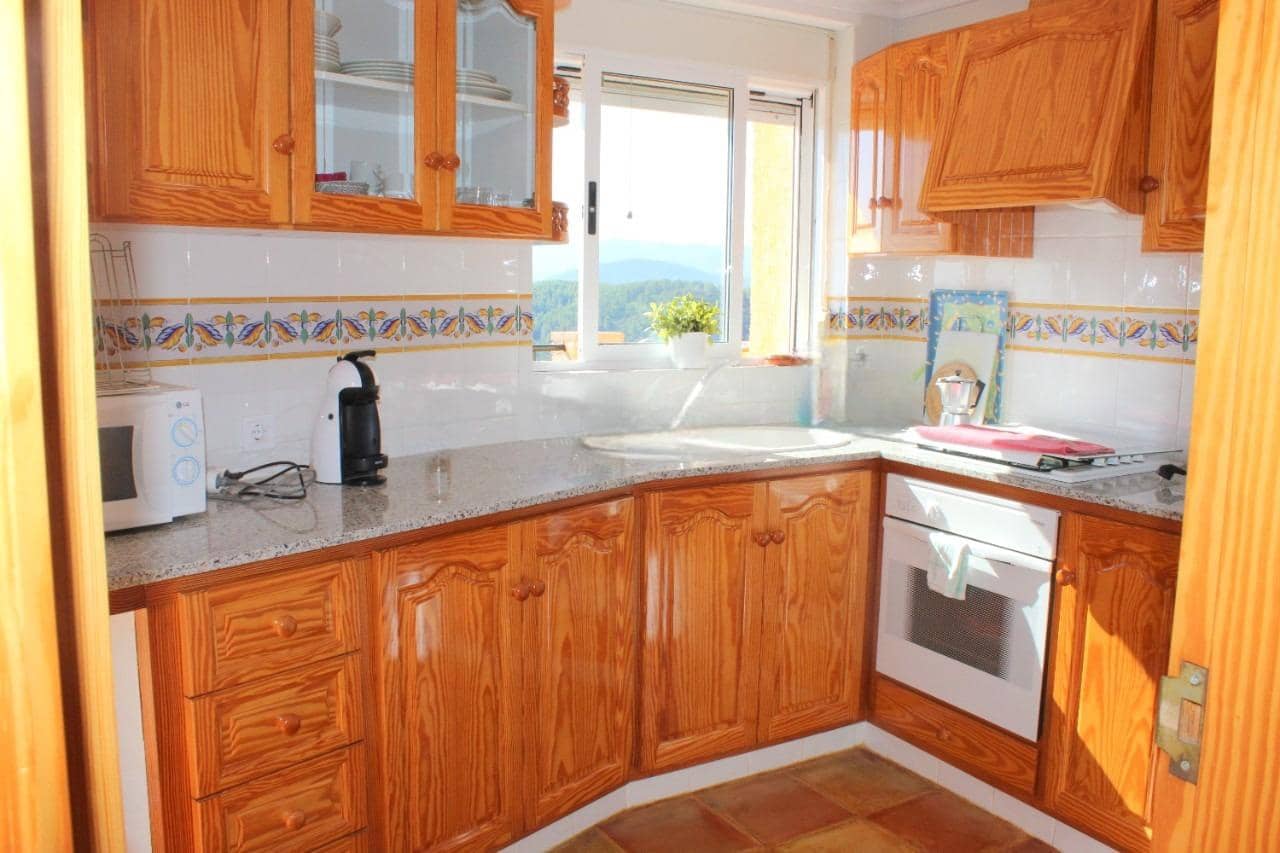4 camera da letto Villa in vendita in Oliva con garage - 290.000 € (Rif: 9209195)