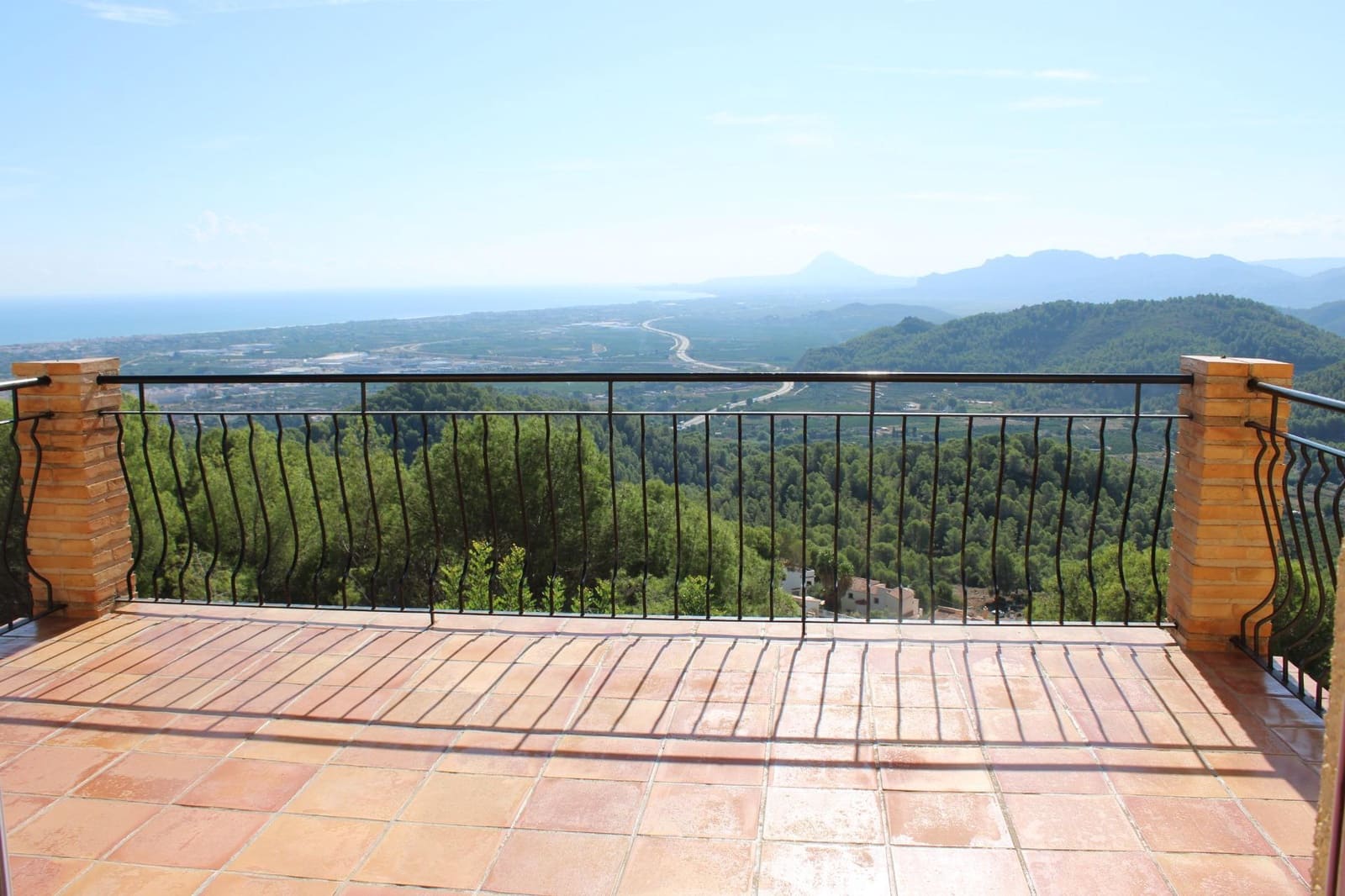 4 camera da letto Villa in vendita in Oliva con garage - 290.000 € (Rif: 9209195)