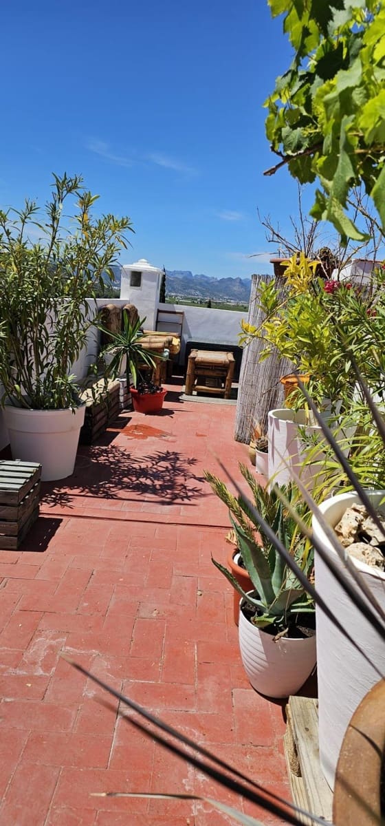 5 soveværelse Byhus til salg i Oliva med garage - € 220.000 (Ref: 9228720)