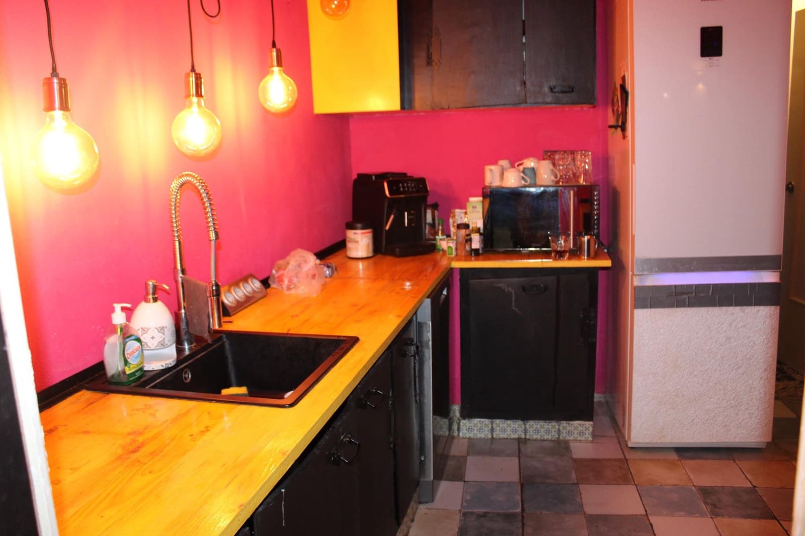 5 soveværelse Byhus til salg i Oliva med garage - € 220.000 (Ref: 9228720)