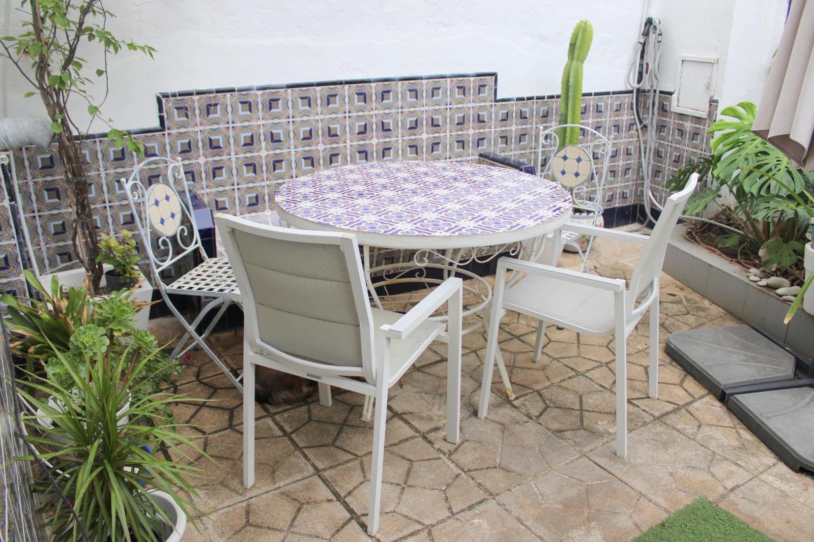 5 soveværelse Byhus til salg i Oliva med garage - € 220.000 (Ref: 9228720)