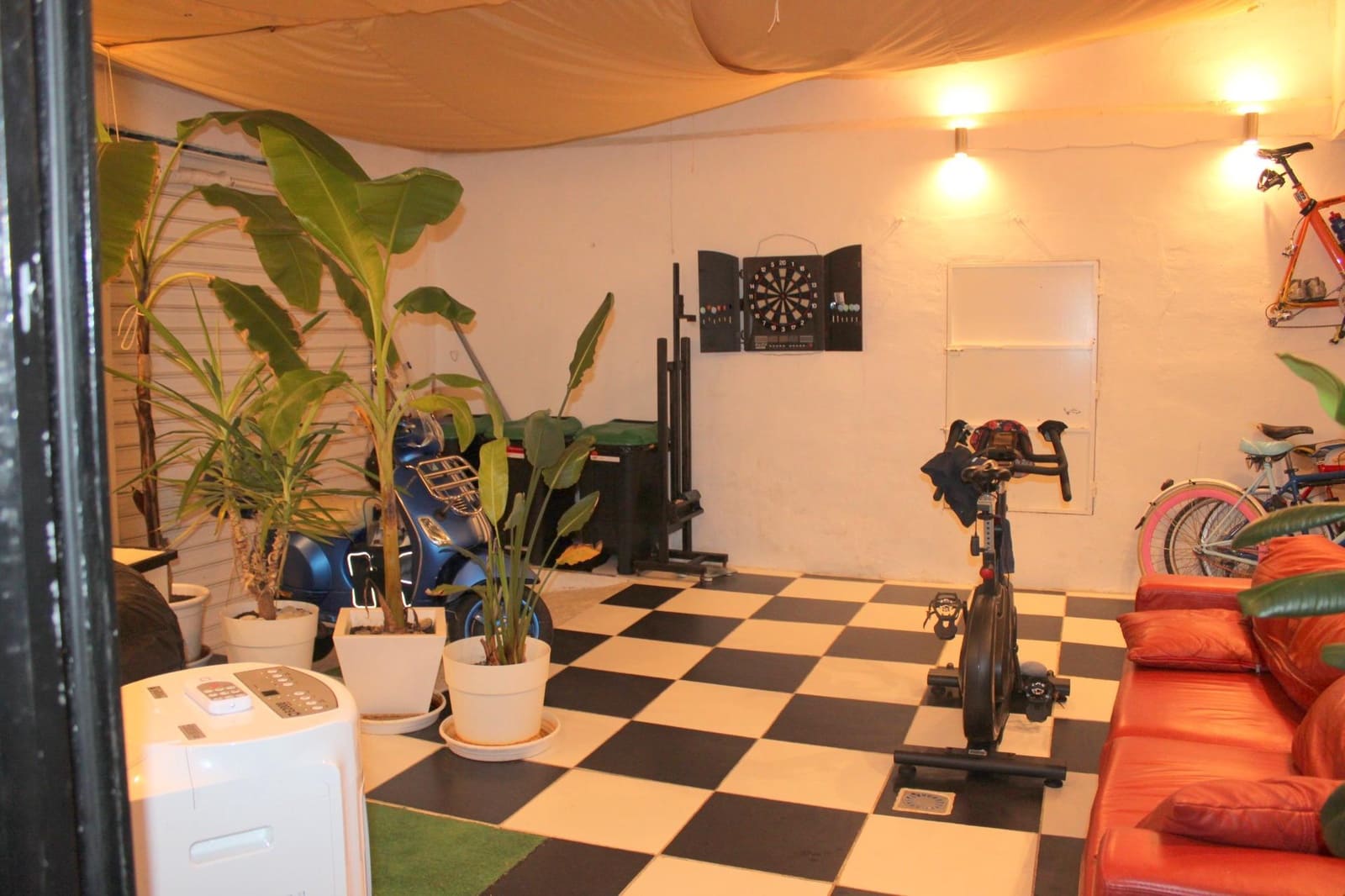 5 soveværelse Byhus til salg i Oliva med garage - € 220.000 (Ref: 9228720)