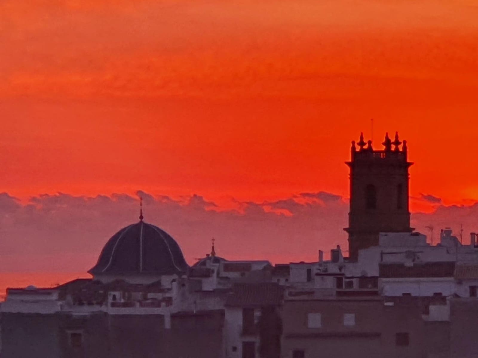 5 soveværelse Byhus til salg i Oliva med garage - € 220.000 (Ref: 9228720)