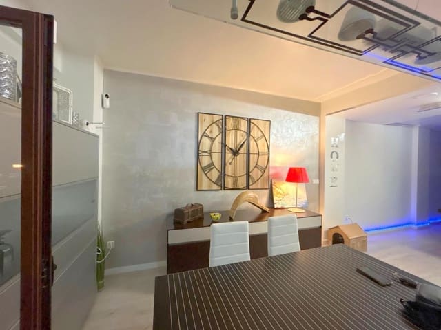 3 soveværelse Lejlighed til salg i Oliva - € 165.000 (Ref: 9264690)