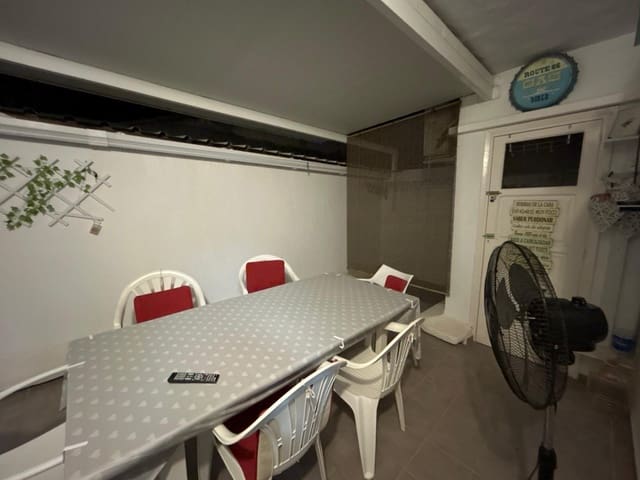 3 bedroom Flat for sale in Oliva - € 165,000 (Ref: 9264690)