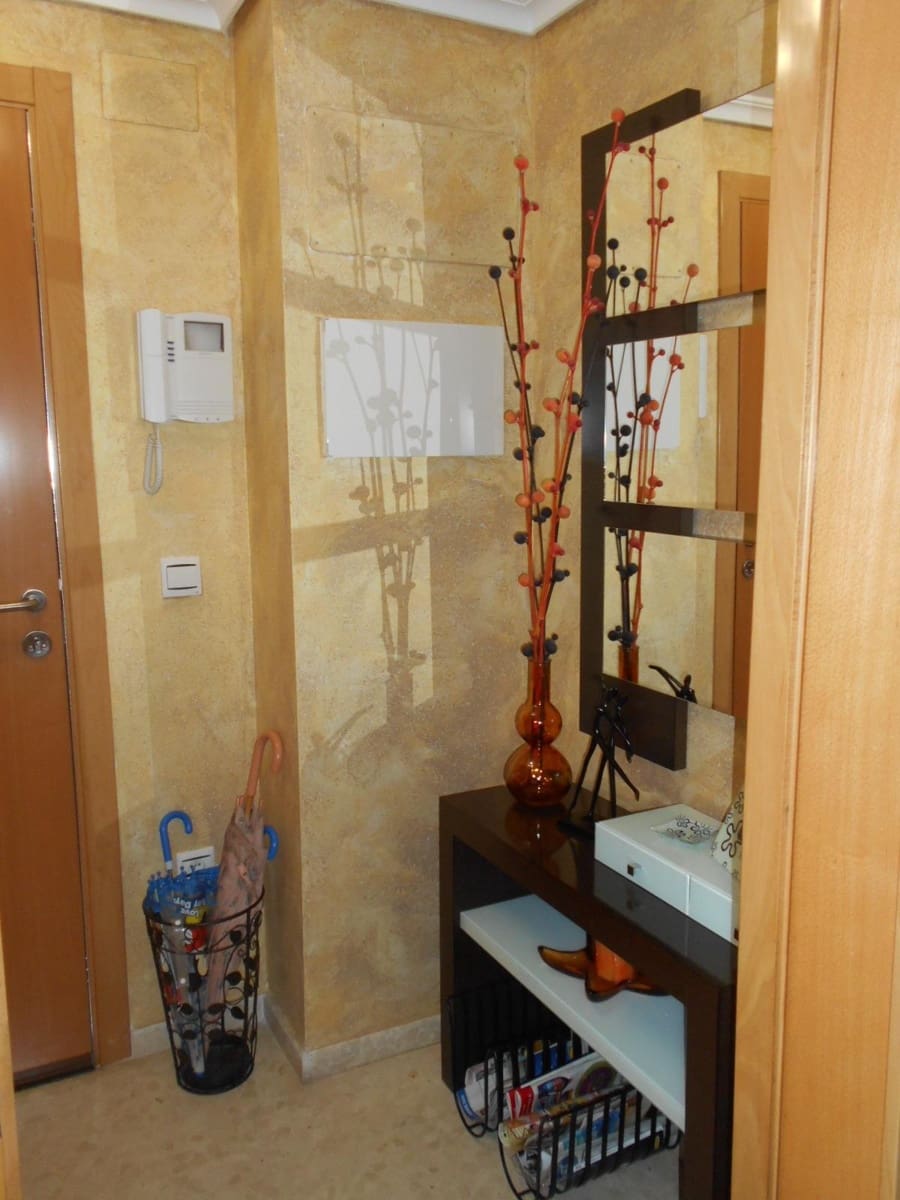 3 camera da letto Appartamento da affittare in Oliva - 850 € (Rif: 9330815)