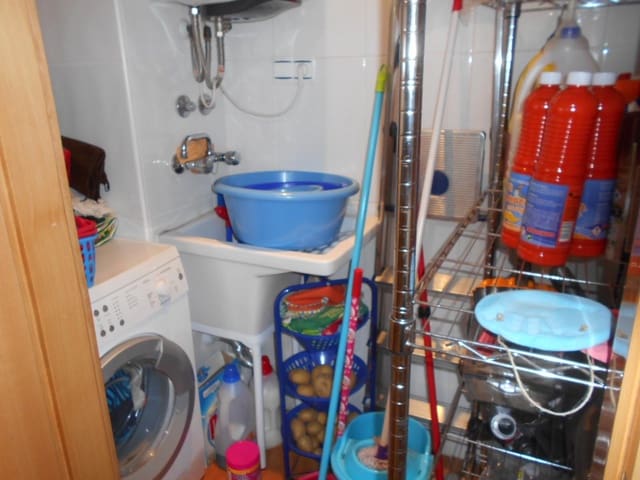 3 camera da letto Appartamento da affittare in Oliva - 850 € (Rif: 9330815)