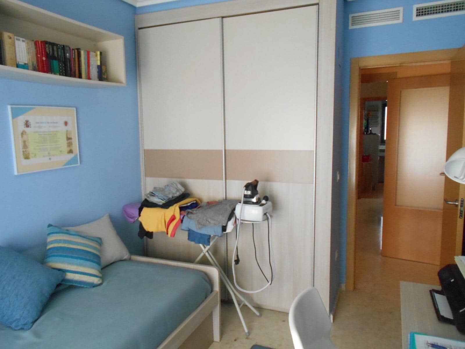 3 camera da letto Appartamento da affittare in Oliva - 850 € (Rif: 9330815)