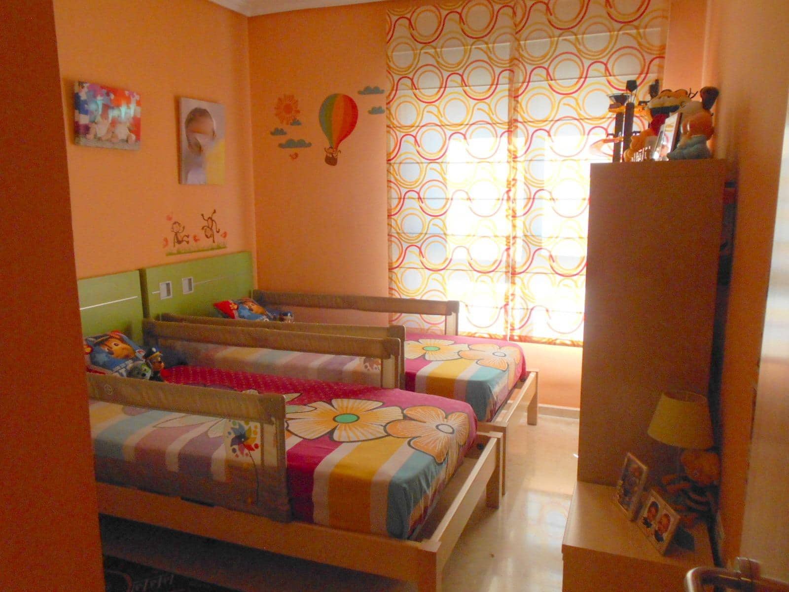 3 camera da letto Appartamento da affittare in Oliva - 850 € (Rif: 9330815)