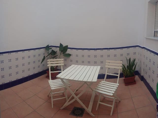 3 slaapkamer Appartement te huur in Oliva - € 750 (Ref: 9335167)