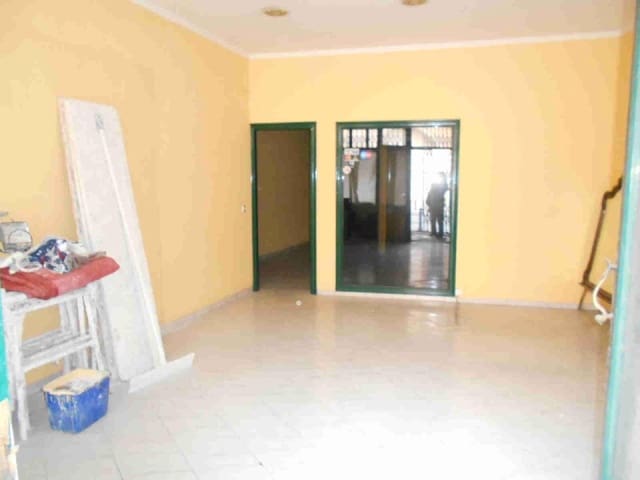 Commercial for sale in Oliva Nova, Oliva - € 78,000 (Ref: 9367745)