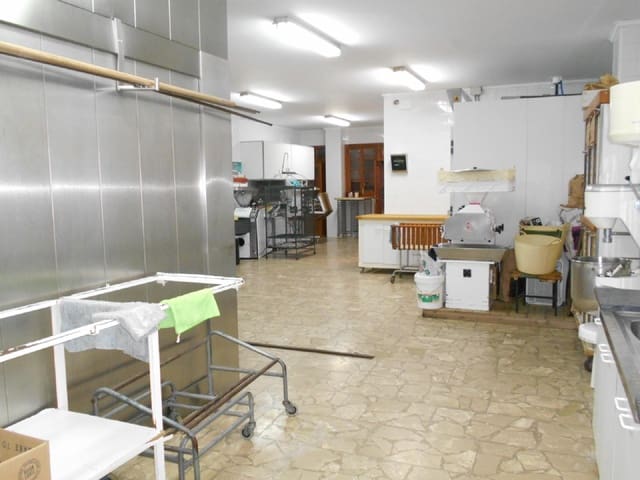 6 camera da letto Commerciale in vendita in Oliva - 519.000 € (Rif: 9367747)