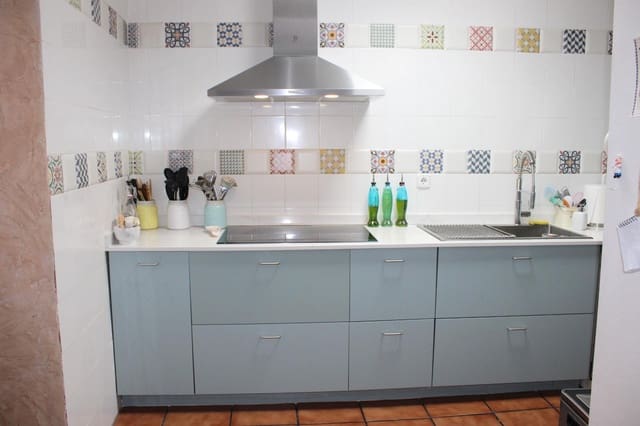 3 bedroom Townhouse for sale in Oliva - € 245,000 (Ref: 9417980)