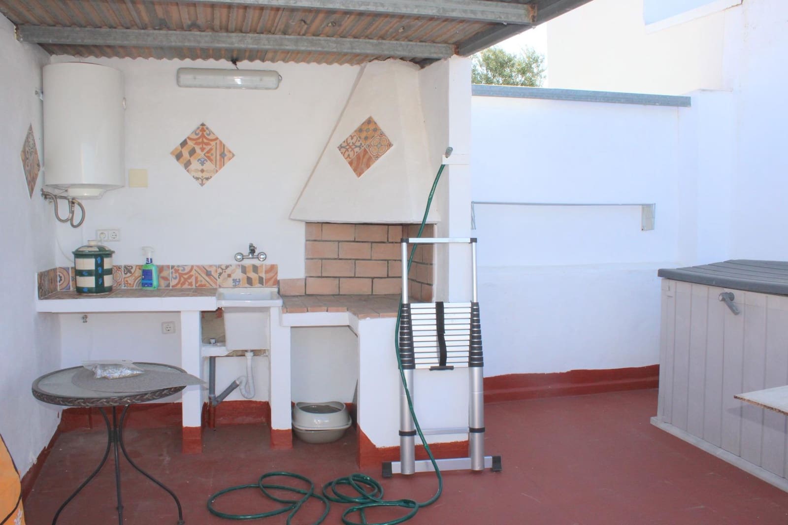 Casa de 3 habitaciones en Oliva en venta - 245.000 € (Ref: 9417980)