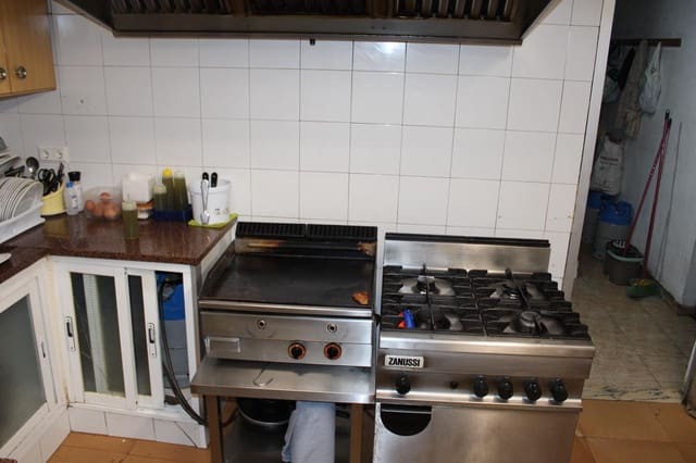 Bedrijf te koop in La Font d'En Carròs - € 21.500 (Ref: 9427406)