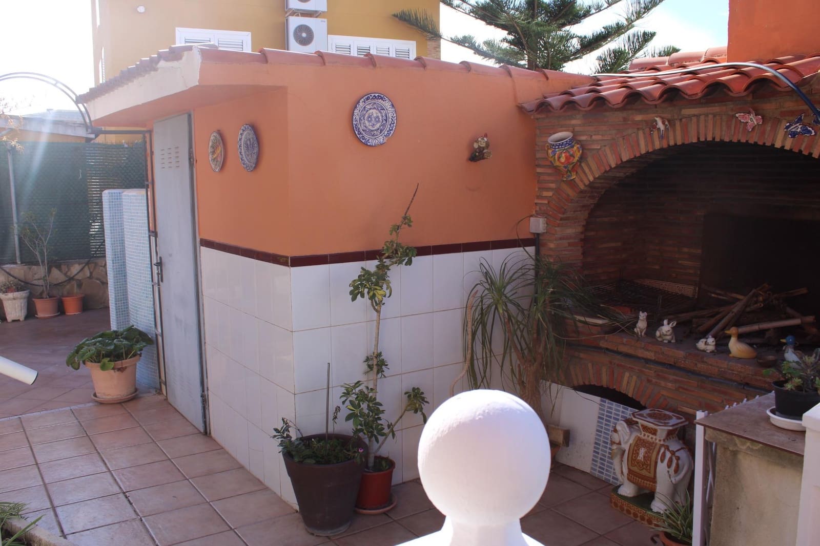 5 bedroom Villa for sale in Oliva - € 330,000 (Ref: 9431166)