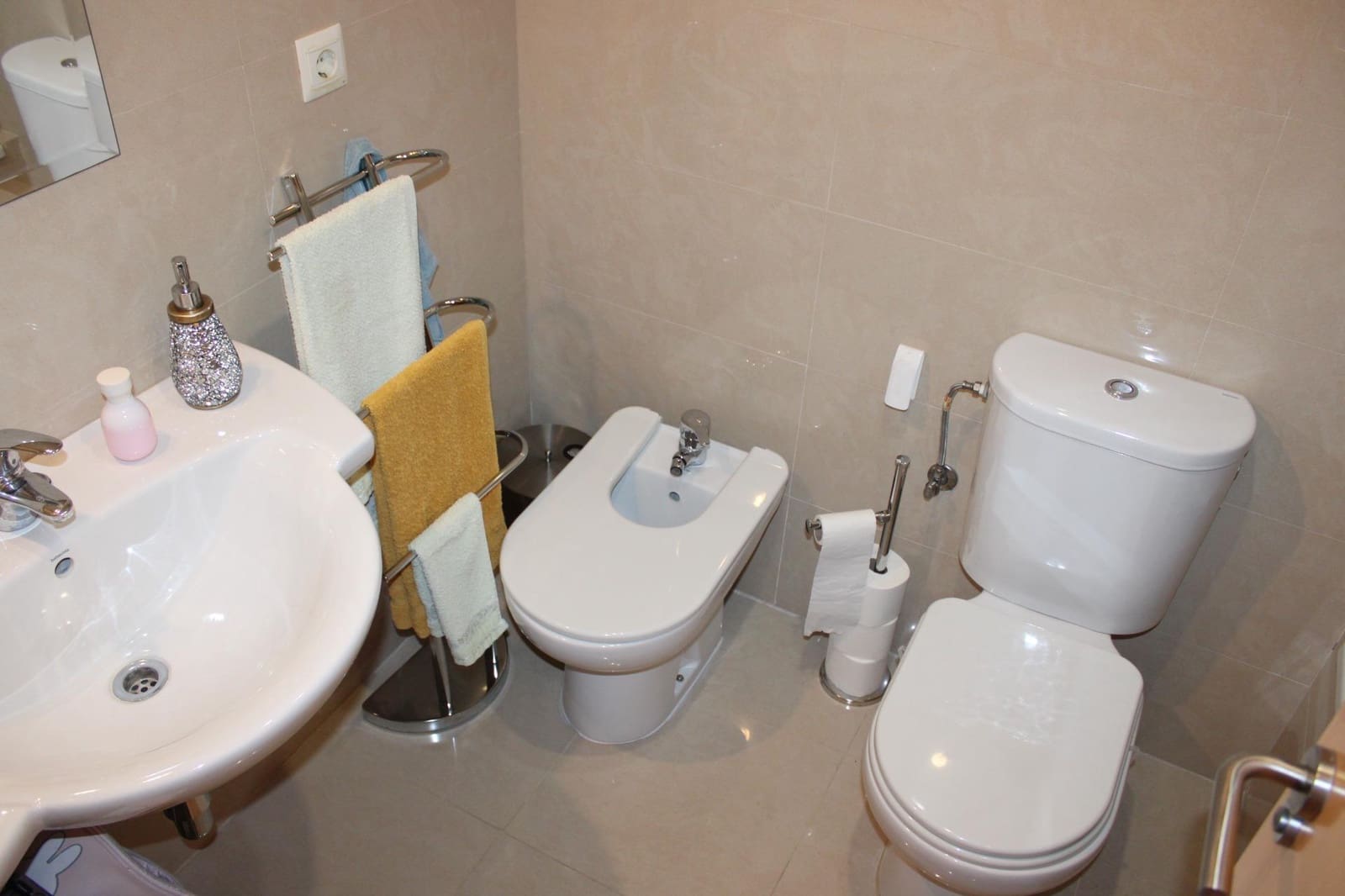 3 soveværelse Lejlighed til salg i Oliva - € 160.000 (Ref: 9437570)