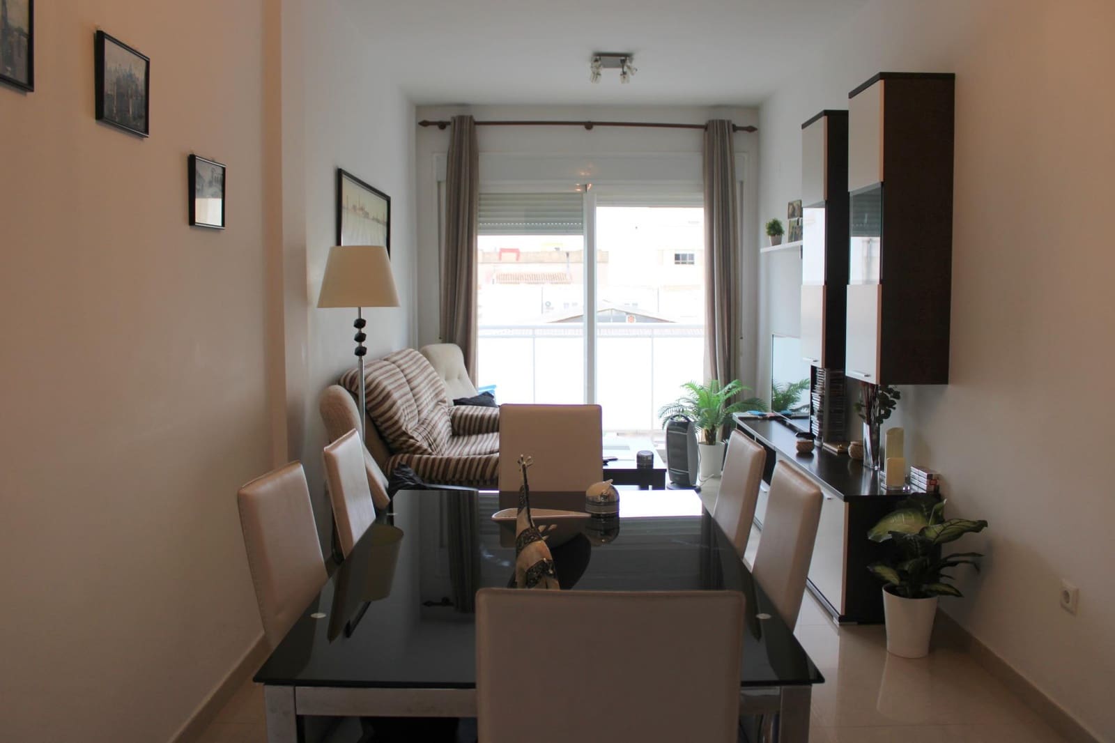 3 soveværelse Lejlighed til salg i Oliva - € 160.000 (Ref: 9437570)