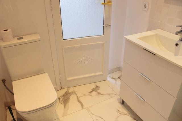 3 slaapkamer Flat te koop in Oliva Pueblo, Oliva - € 125.000 (Ref: 9456477)