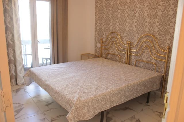 3 slaapkamer Flat te koop in Oliva Pueblo, Oliva - € 125.000 (Ref: 9456477)