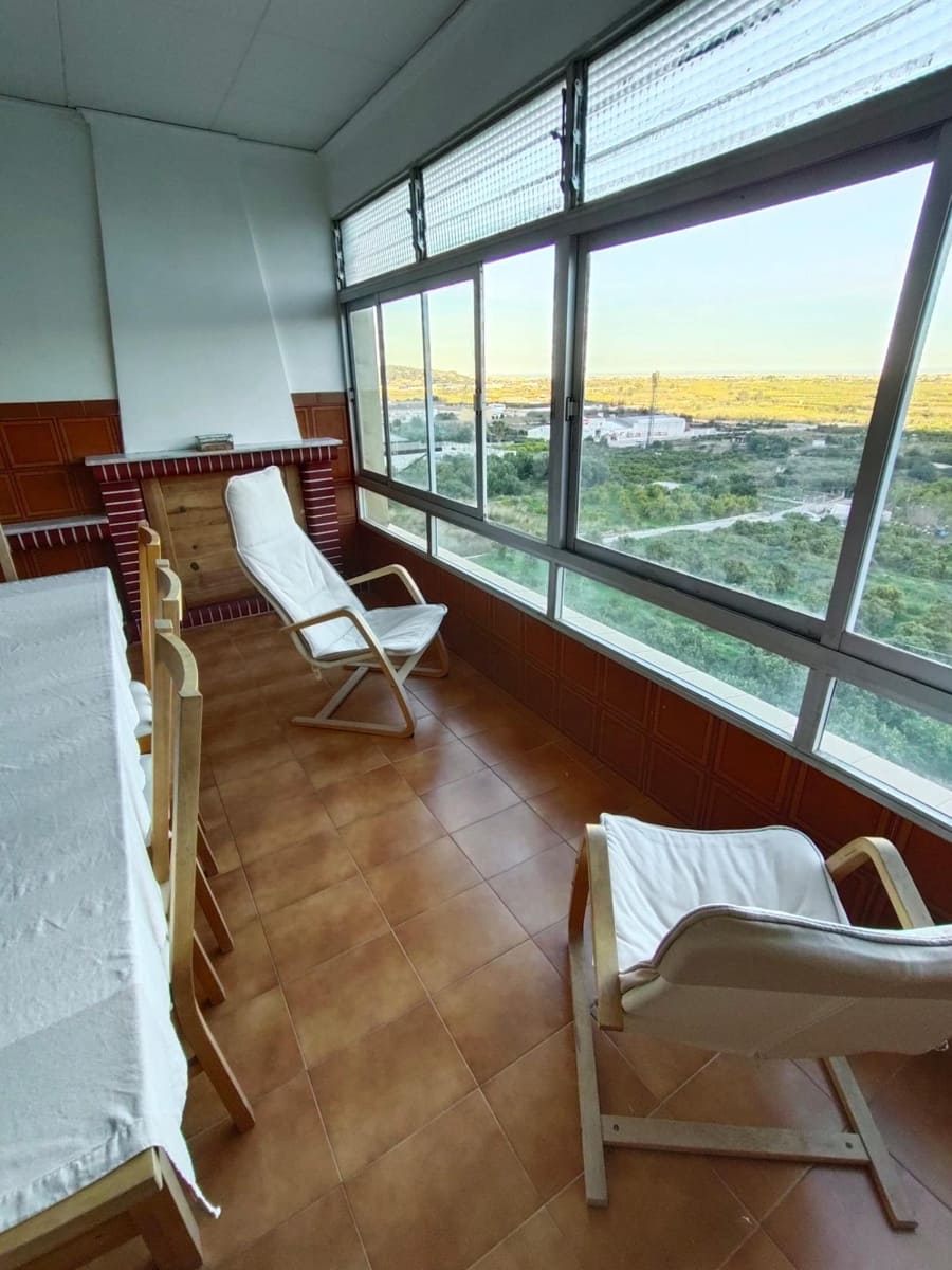 4 Zimmer Wohnung zu vermieten in Ador - 650 € (Ref: 9519139)