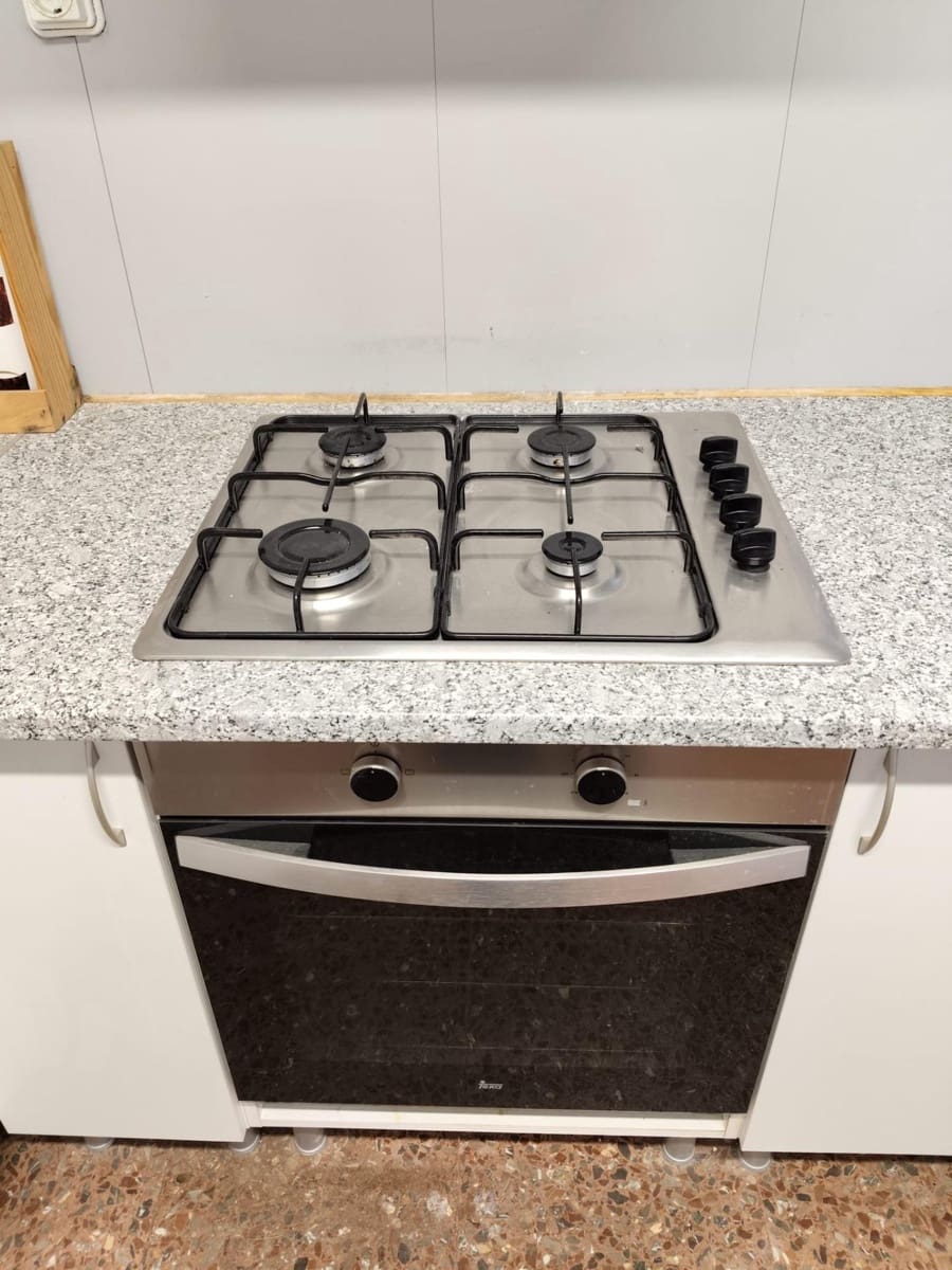 4 Zimmer Wohnung zu vermieten in Ador - 650 € (Ref: 9519139)