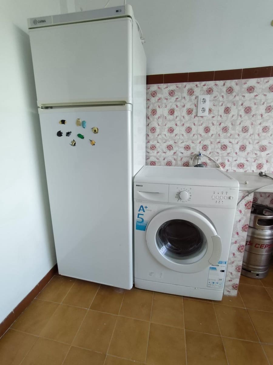 4 Zimmer Wohnung zu vermieten in Ador - 650 € (Ref: 9519139)