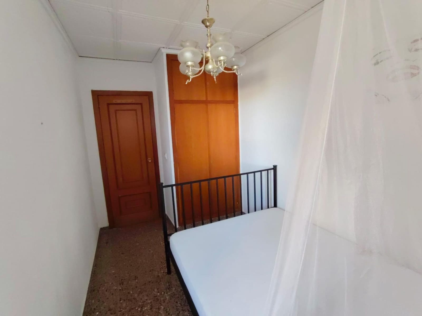 4 Zimmer Wohnung zu vermieten in Ador - 650 € (Ref: 9519139)