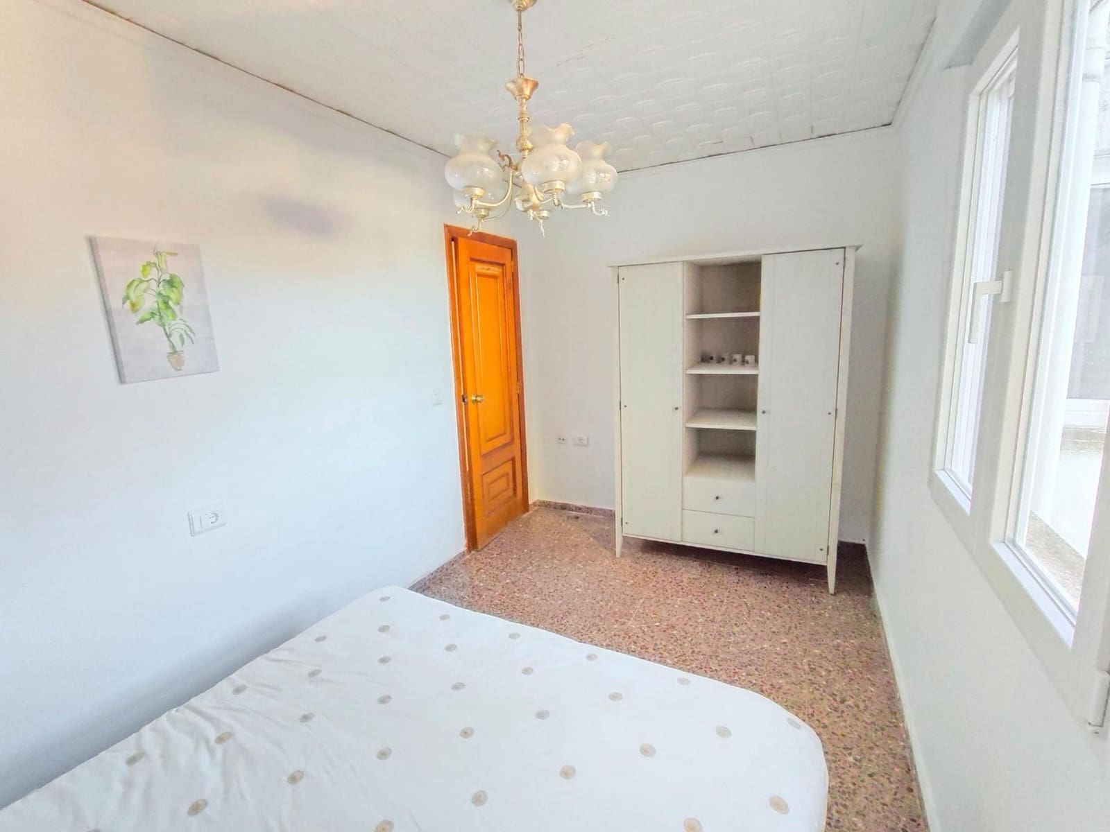 4 Zimmer Wohnung zu vermieten in Ador - 650 € (Ref: 9519139)