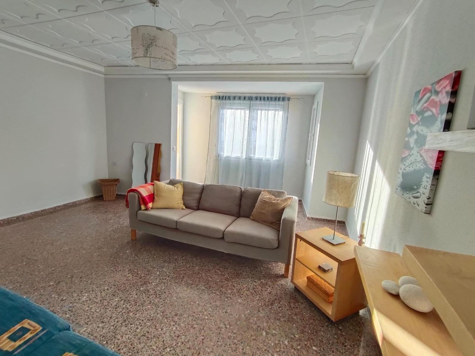 4 Zimmer Wohnung zu vermieten in Ador - 650 € (Ref: 9519139)