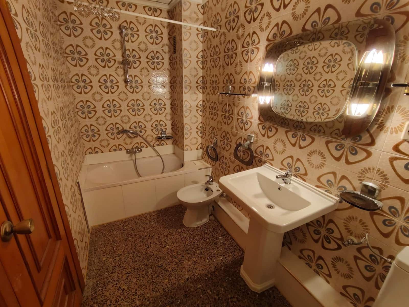 4 Zimmer Wohnung zu vermieten in Ador - 650 € (Ref: 9519139)