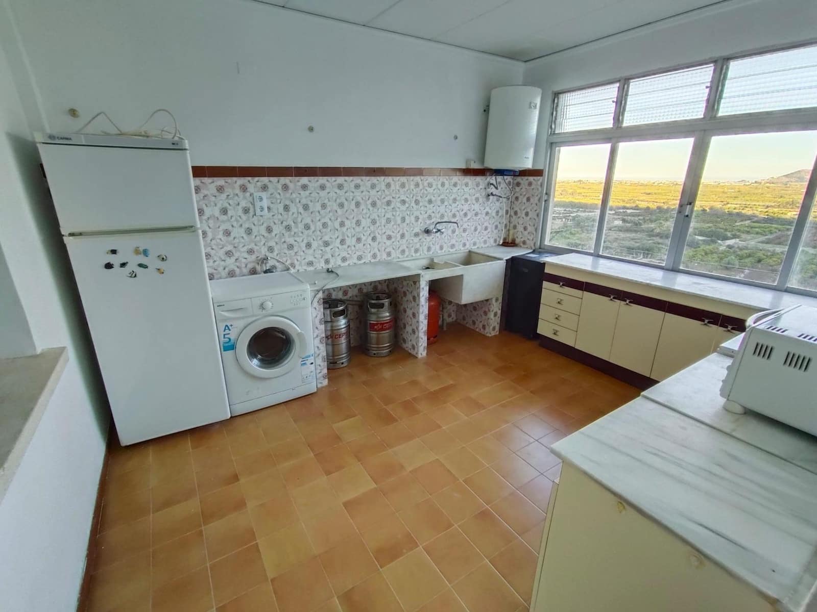 4 Zimmer Wohnung zu vermieten in Ador - 650 € (Ref: 9519139)