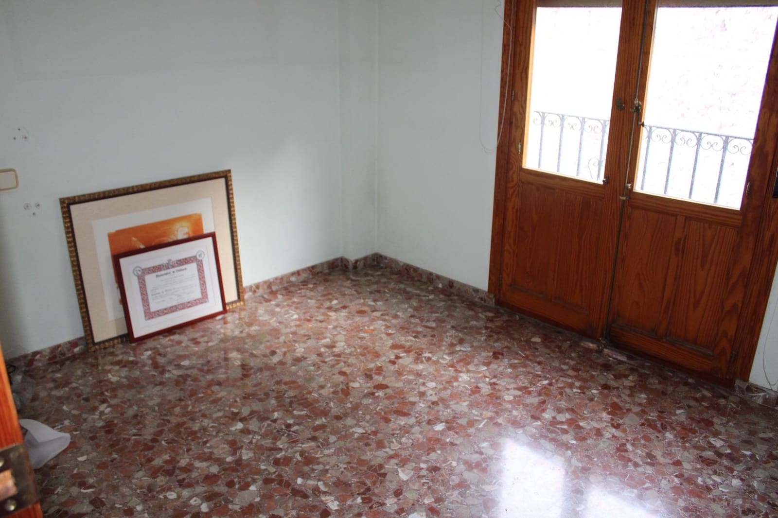 4 sovrum Hus till salu i Oliva med garage - 195 000 € (Ref: 9562046)