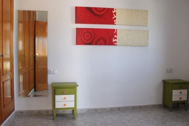 Apartamento de 1 habitación en Oliva en venta con piscina - 120.000 € (Ref: 9616039)