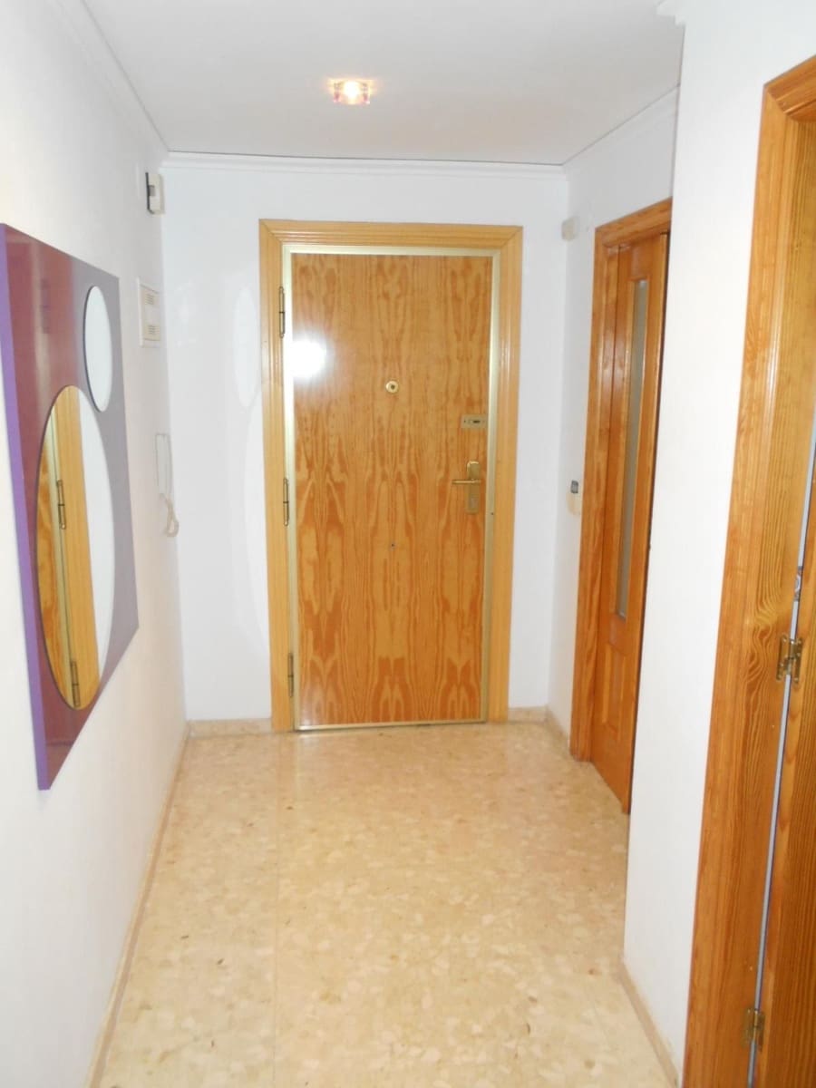 3 Zimmer Wohnung zu vermieten in Oliva - 800 € (Ref: 9656252)