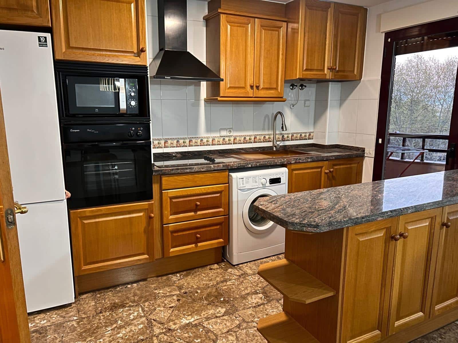 2 bedroom Flat for rent in Oliva - € 800 (Ref: 9695488)