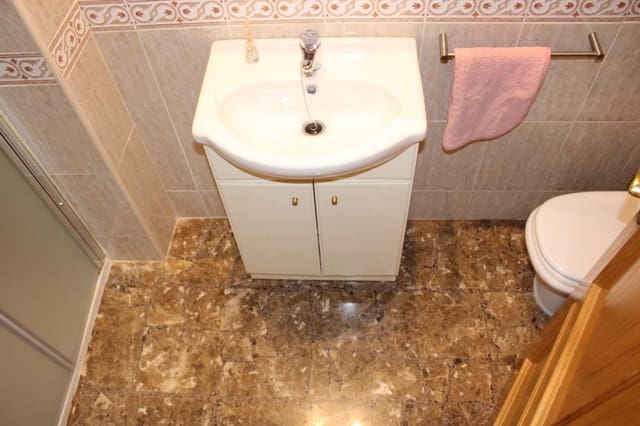 2 bedroom Flat for rent in Oliva - € 800 (Ref: 9695488)