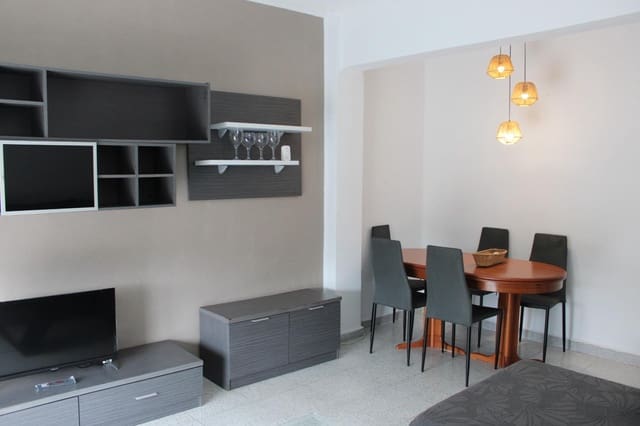 2 bedroom Flat for rent in Oliva Pueblo, Oliva - € 700 (Ref: 9715067)