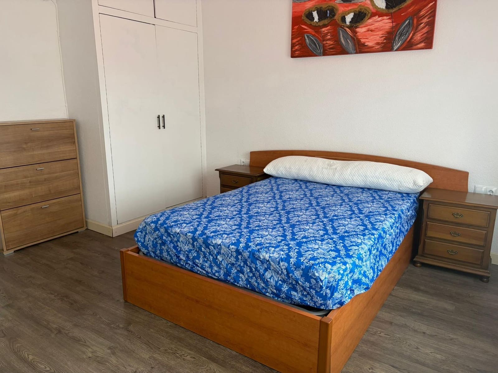 2 bedroom Flat for rent in Oliva - € 700 (Ref: 9715067)