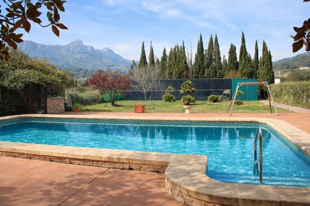 3 soveværelse Finca/Landehus til salg i Vall de Gallinera med swimmingpool garage - € 380.000 (Ref: 9755873)