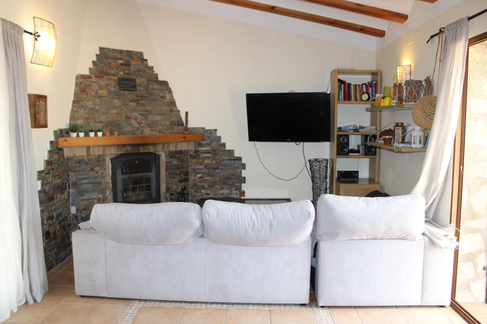 3 soveværelse Finca/Landehus til salg i Vall de Gallinera med swimmingpool garage - € 380.000 (Ref: 9755873)