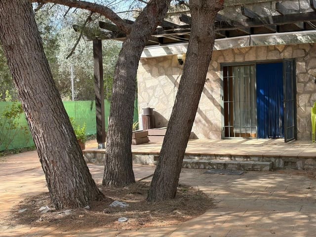 3 soveværelse Finca/Landehus til salg i Vall de Gallinera med swimmingpool garage - € 380.000 (Ref: 9755873)