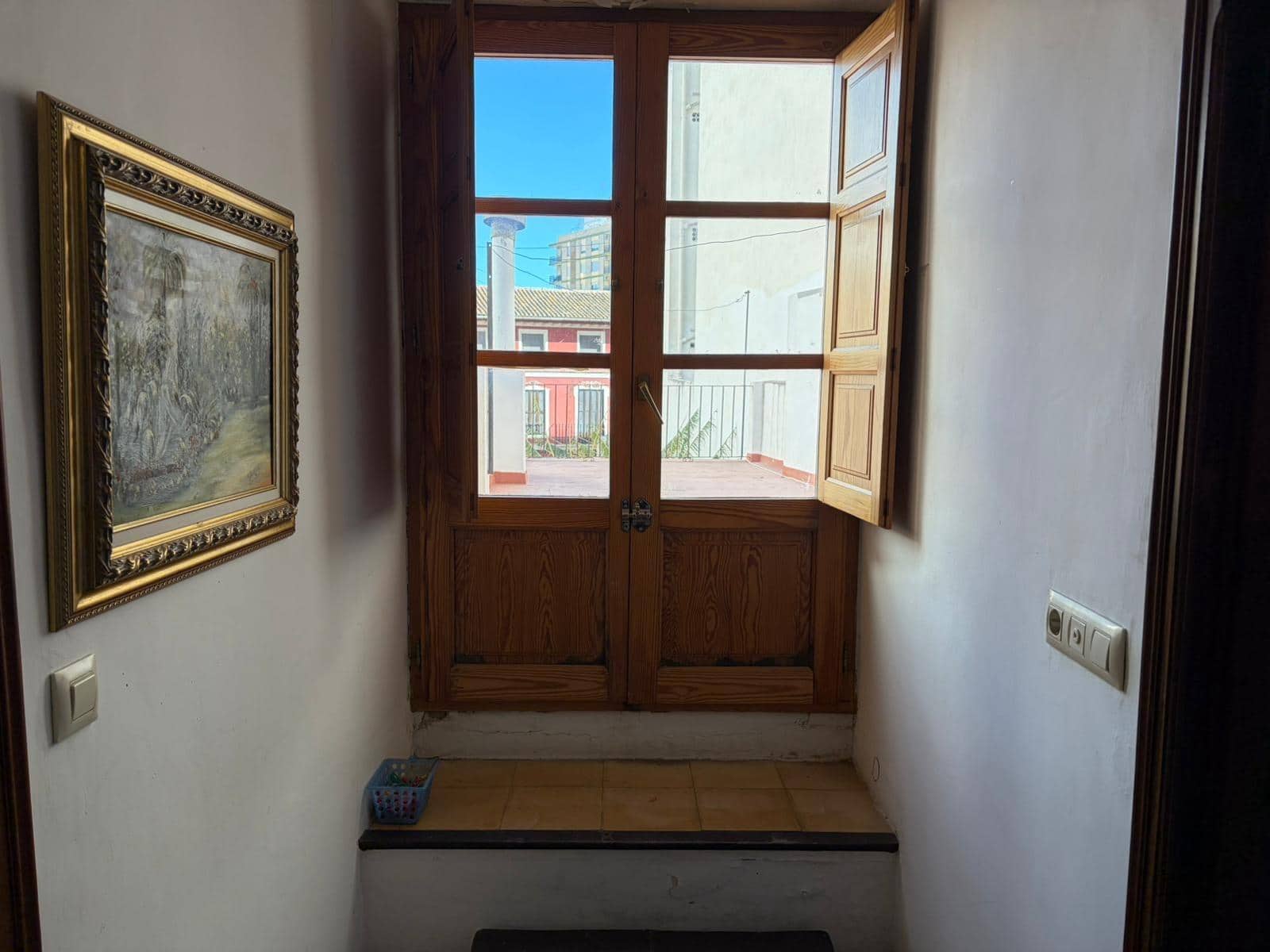 4 soverom Hus til salgs i Oliva med garasje - € 684 000 (Ref: 9762103)