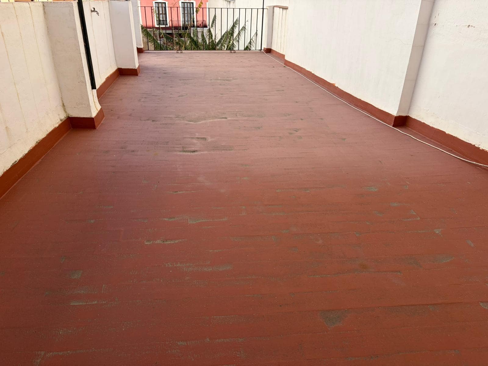 4 soverom Hus til salgs i Oliva med garasje - € 684 000 (Ref: 9762103)