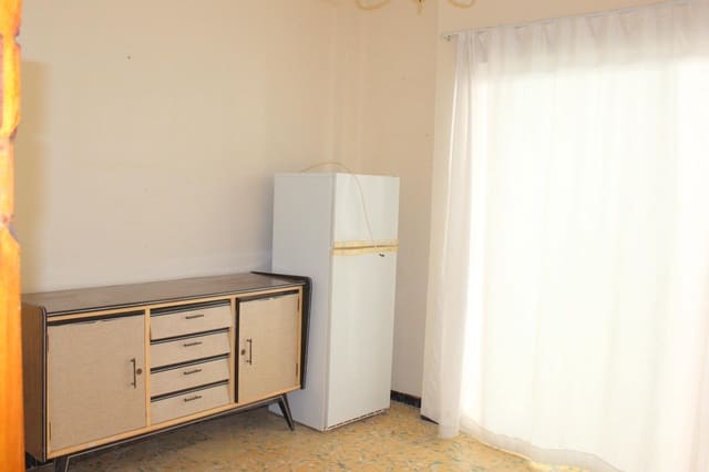 3 bedroom Apartment for sale in Piles - € 154,000 (Ref: 9794826)