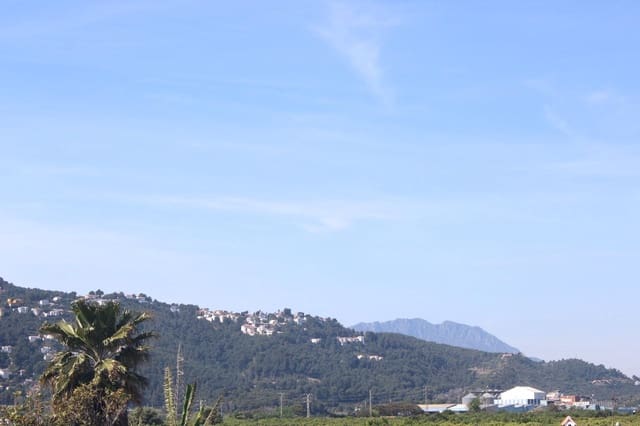 3 sovrum Villa till salu i Oliva - 200 000 € (Ref: 9806599)