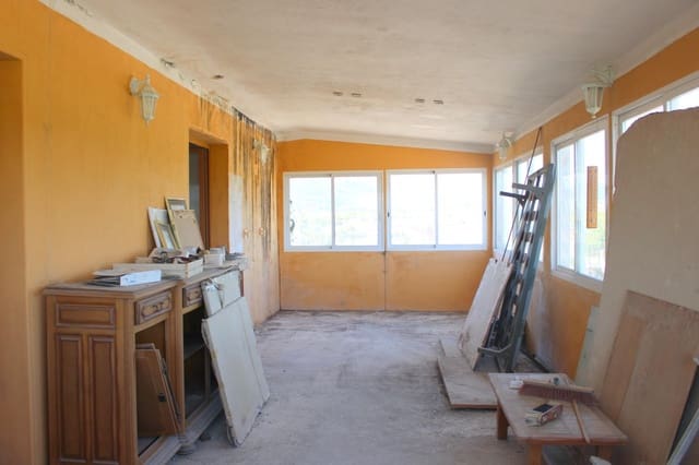 3 camera da letto Villa in vendita in Oliva Pueblo, Oliva con piscina - 200.000 € (Rif: 9806599)