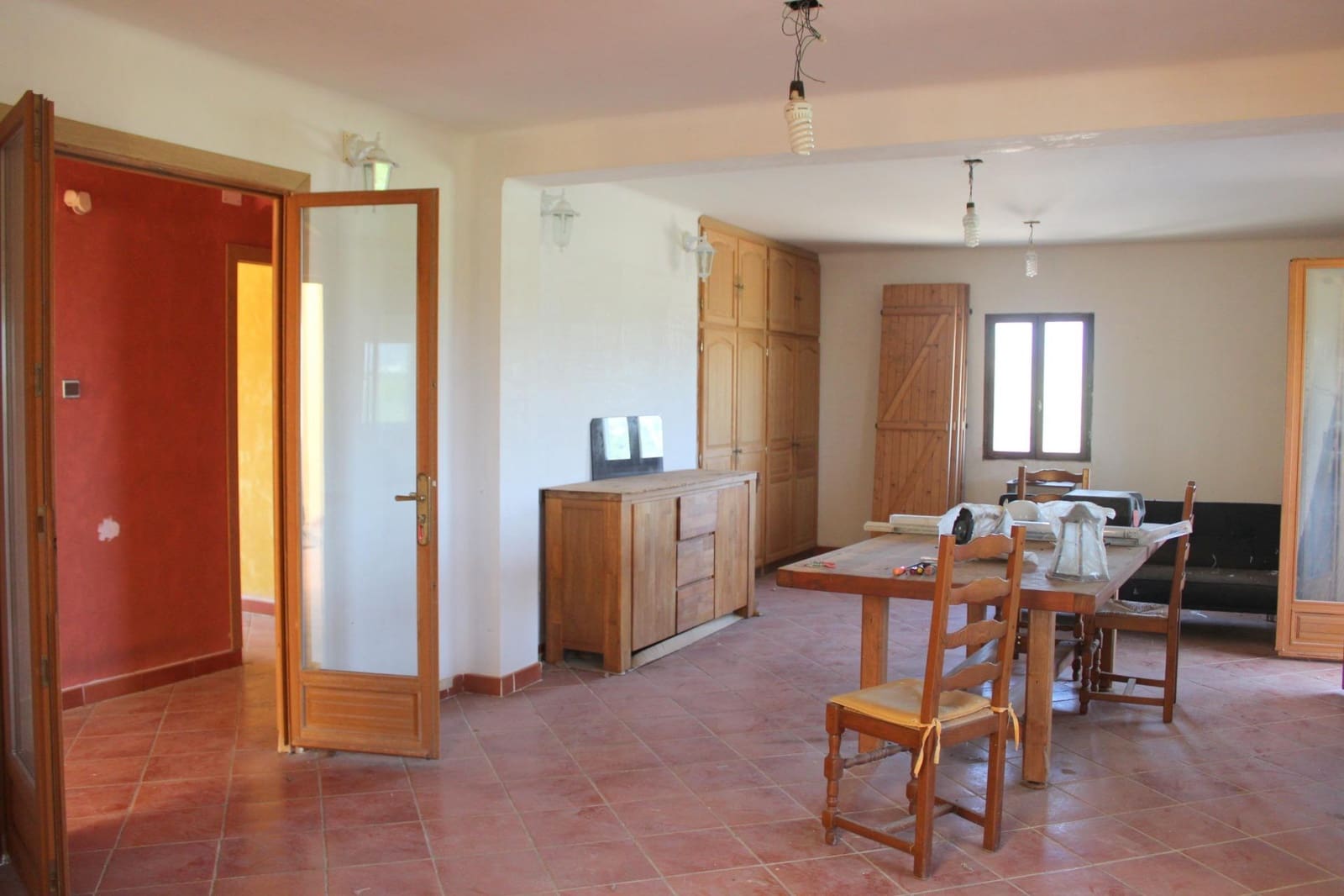 3 bedroom Villa for sale in Oliva with pool - € 200,000 (Ref: 9806599)